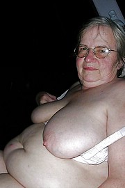 granny-big-boobs337.jpg
