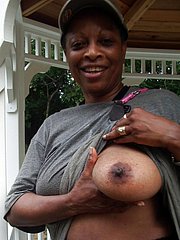 ebony mature