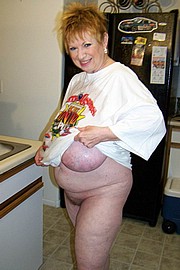 granny-sex440.jpg