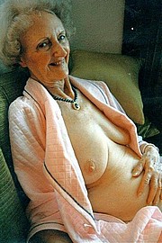 grannysex120.jpg