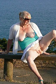 grannyporn45.jpg