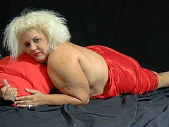 grannysex040.jpg