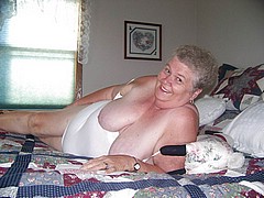 grannyporn0269.jpg