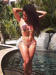ebony amateur