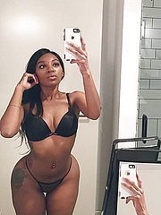 sexy selfie
