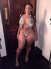 ebony amateur