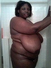 plump black girl