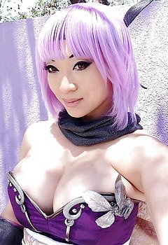 cosplay girl
