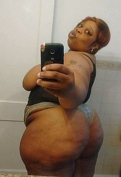 beautiful ebony girl