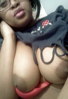 beautiful ebony girl