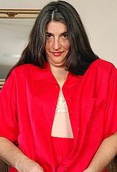 hairy-in-red01.jpg