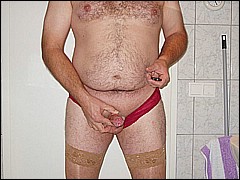 #4 Men At Work\Man AT Home Sample 