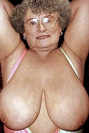 granny-big-boobs367.jpg