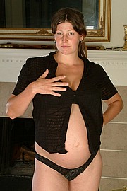 2preggo02.jpg