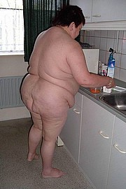 grannysex83.jpg