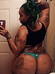 sexy selfie