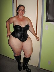 plum milf