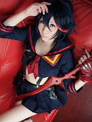 beautiful cosplay girl